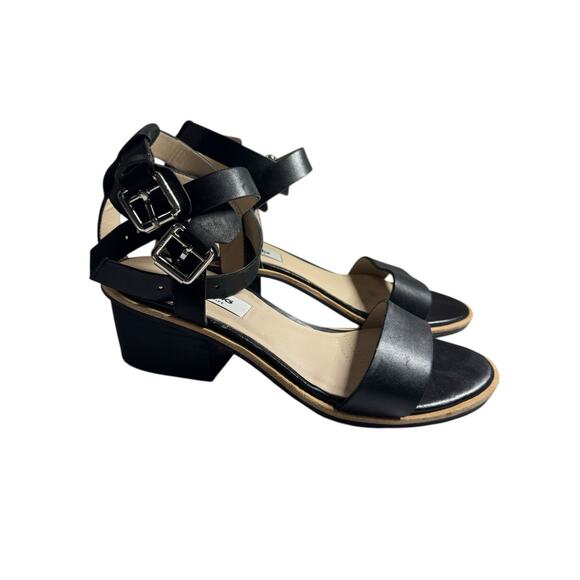 Clarks Narrative Berrick Rock Black Block Heel Double Strap Buckle Sandal 7M New - Picture 1 of 8